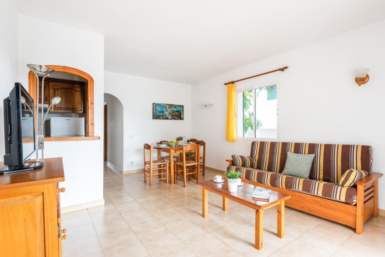 Apartamentos Ses Fonts 桑帕克 外观 照片